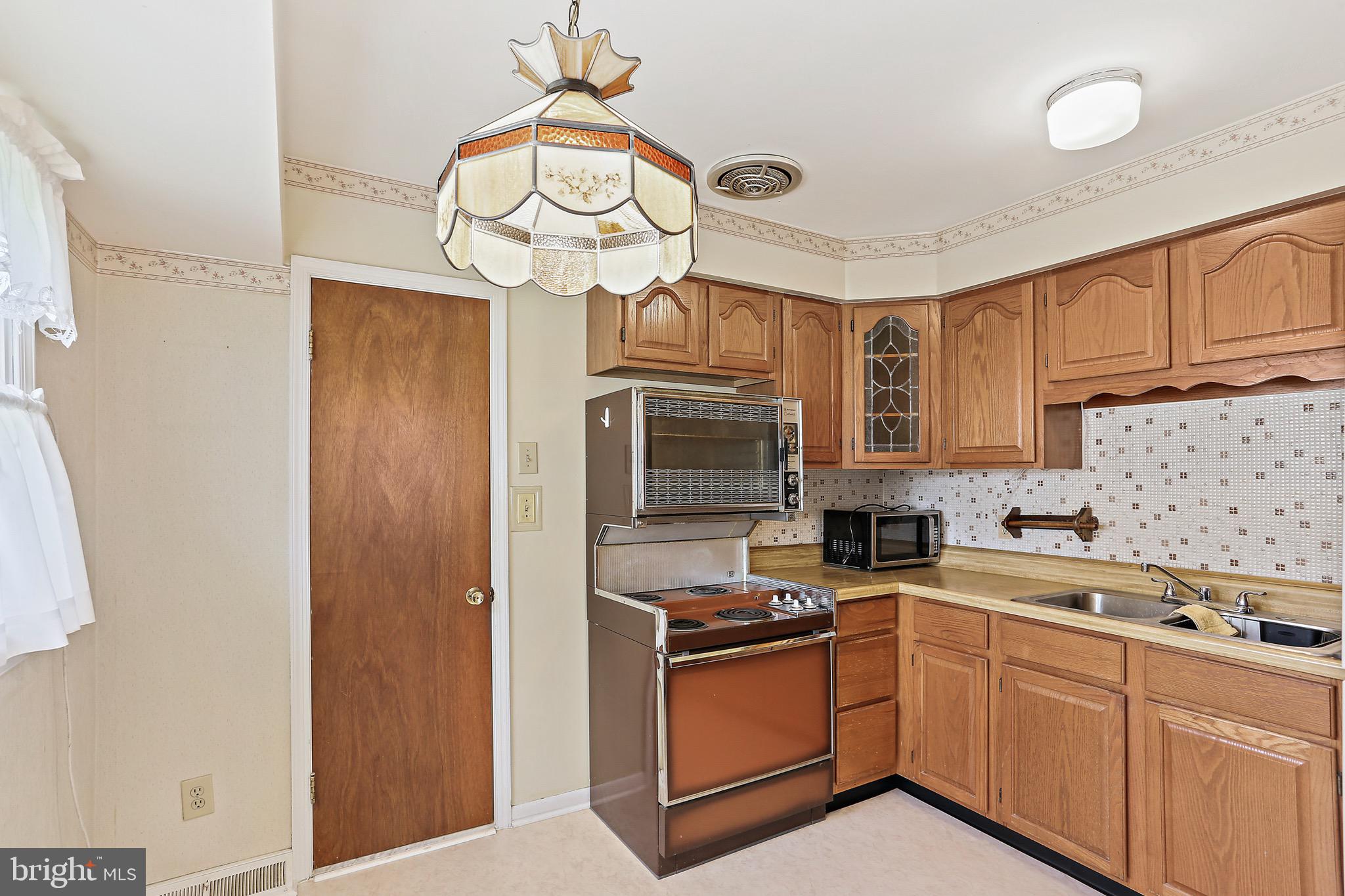 8463 Miramar Road Pasadena, MD 21122 - Photo 13 of 39 Gallery Image 13