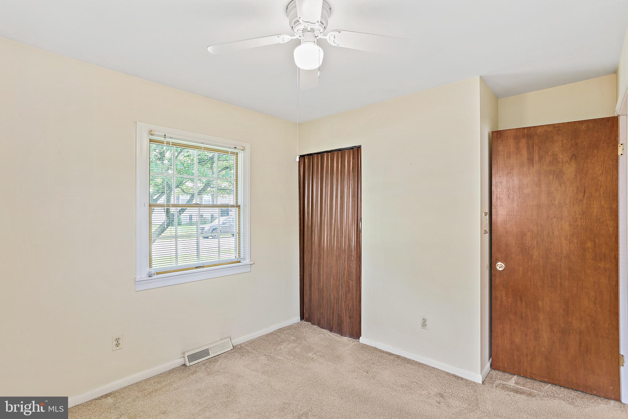 8463 Miramar Road Pasadena, MD 21122 - Photo 7 of 39 Gallery Image 7