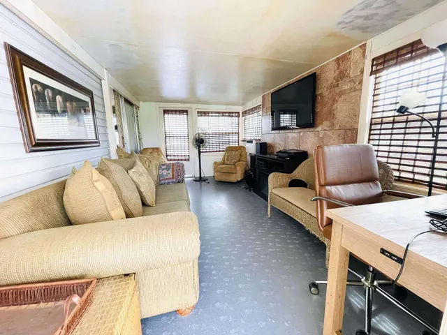 $79,800 | 1601 Highway 441, Unit 61, Okeechobee, FL 34974