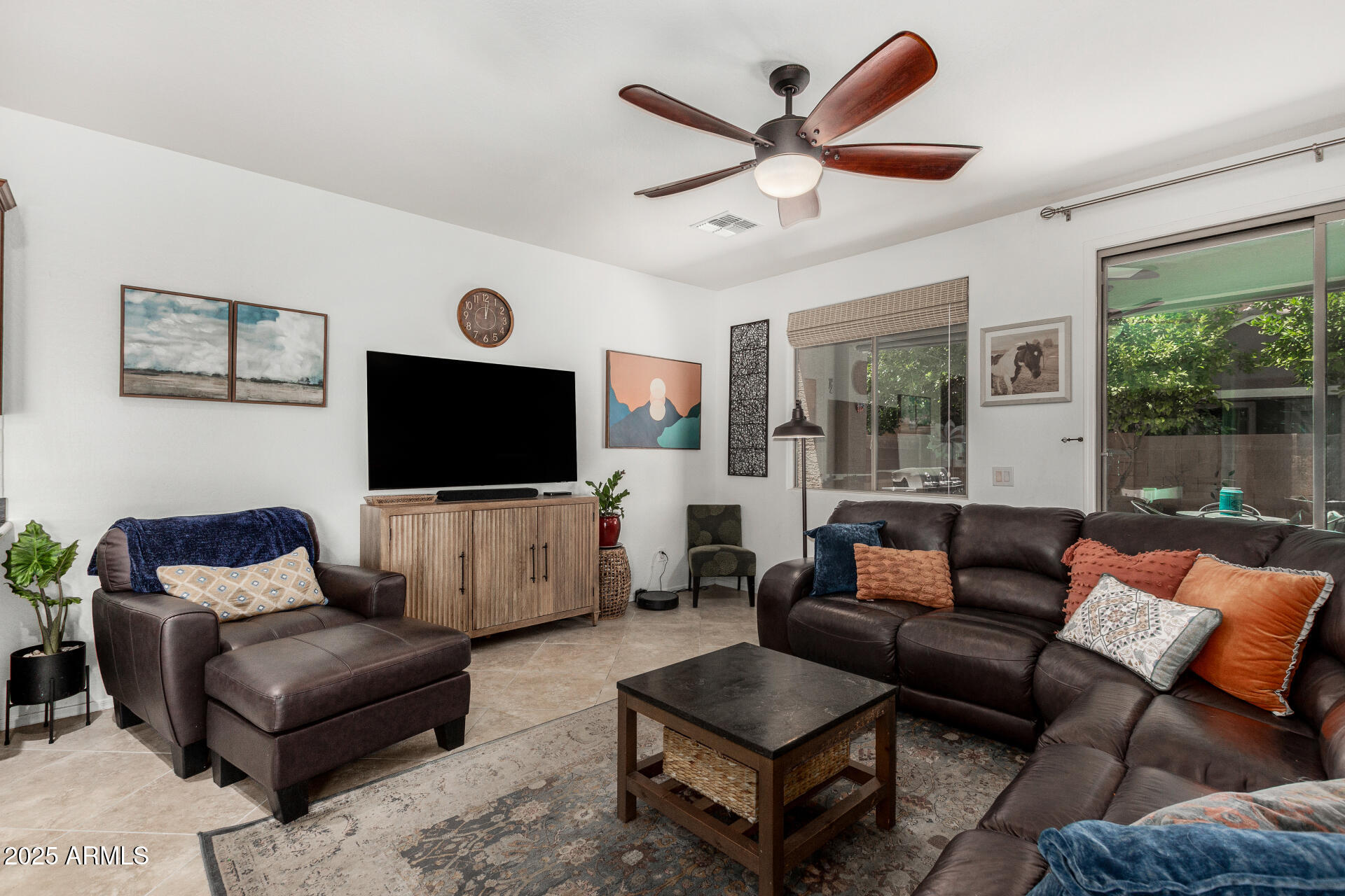 2048 South Martingale Road Gilbert, AZ 85295 - Photo 14 of 45 Martingale