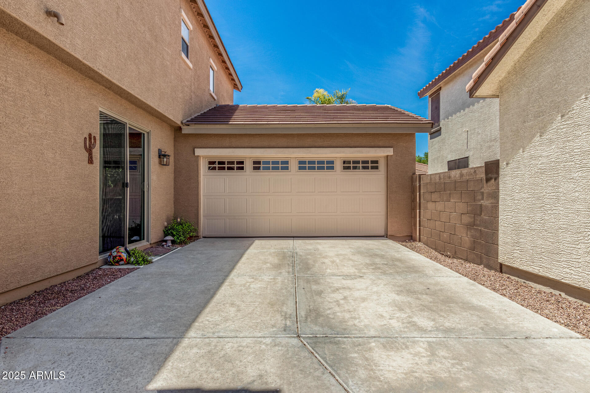 2048 South Martingale Road Gilbert, AZ 85295 - Photo 35 of 45 Martingale