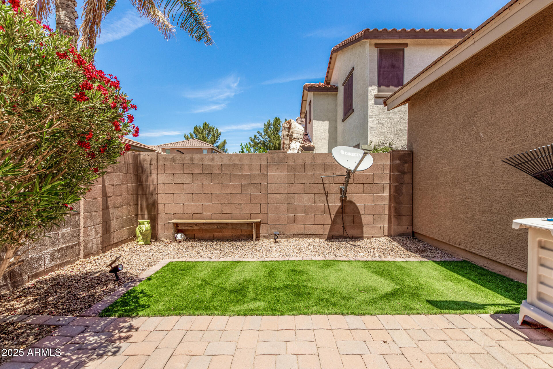 2048 South Martingale Road Gilbert, AZ 85295 - Photo 41 of 45 Martingale