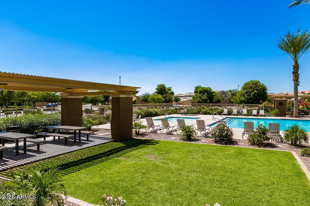 2048 South Martingale Road Gilbert, AZ 85295 - Photo 44 of 45 Martingale
