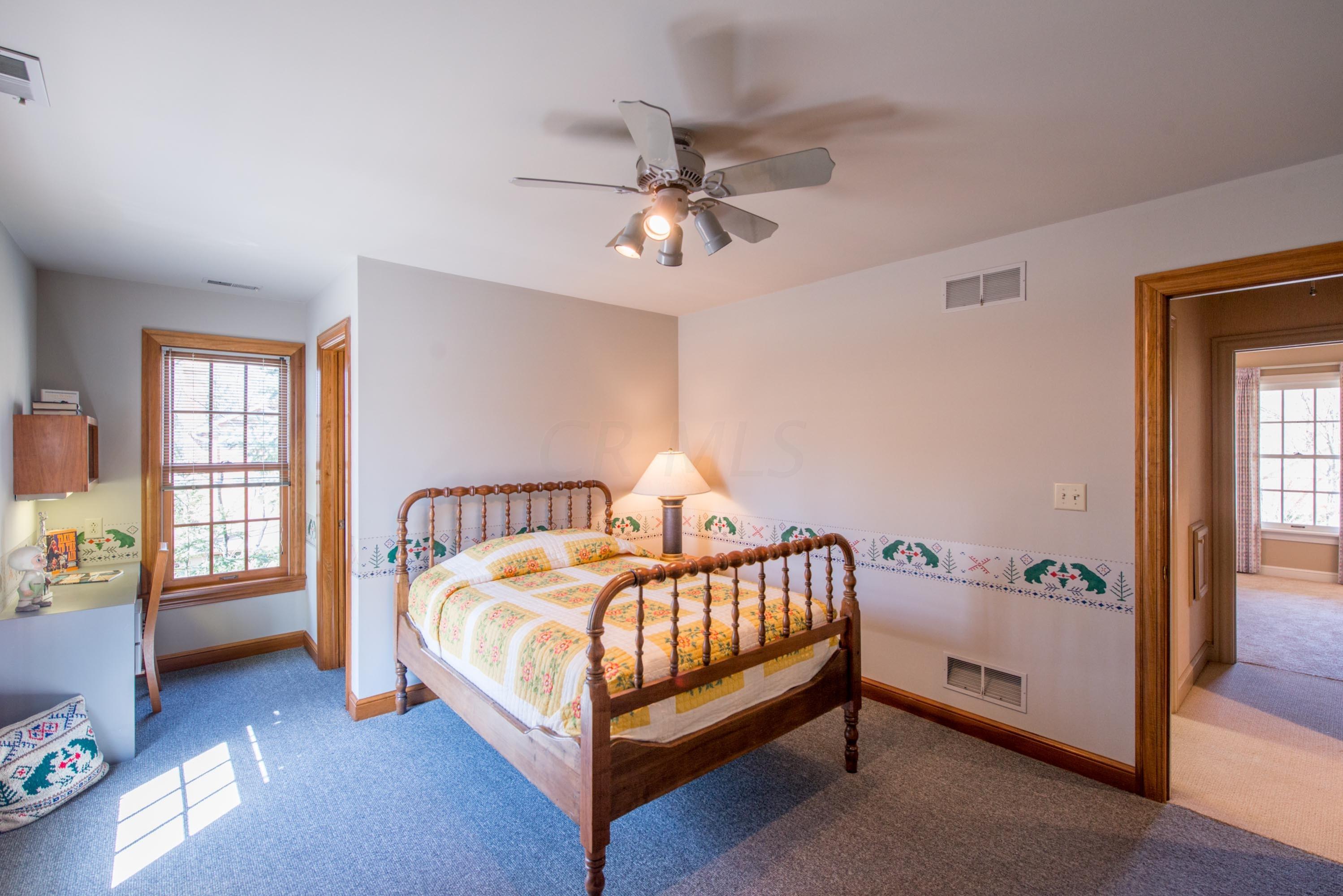 2101 Cheltenham Road Columbus, OH 43220 - Photo 20 of 28