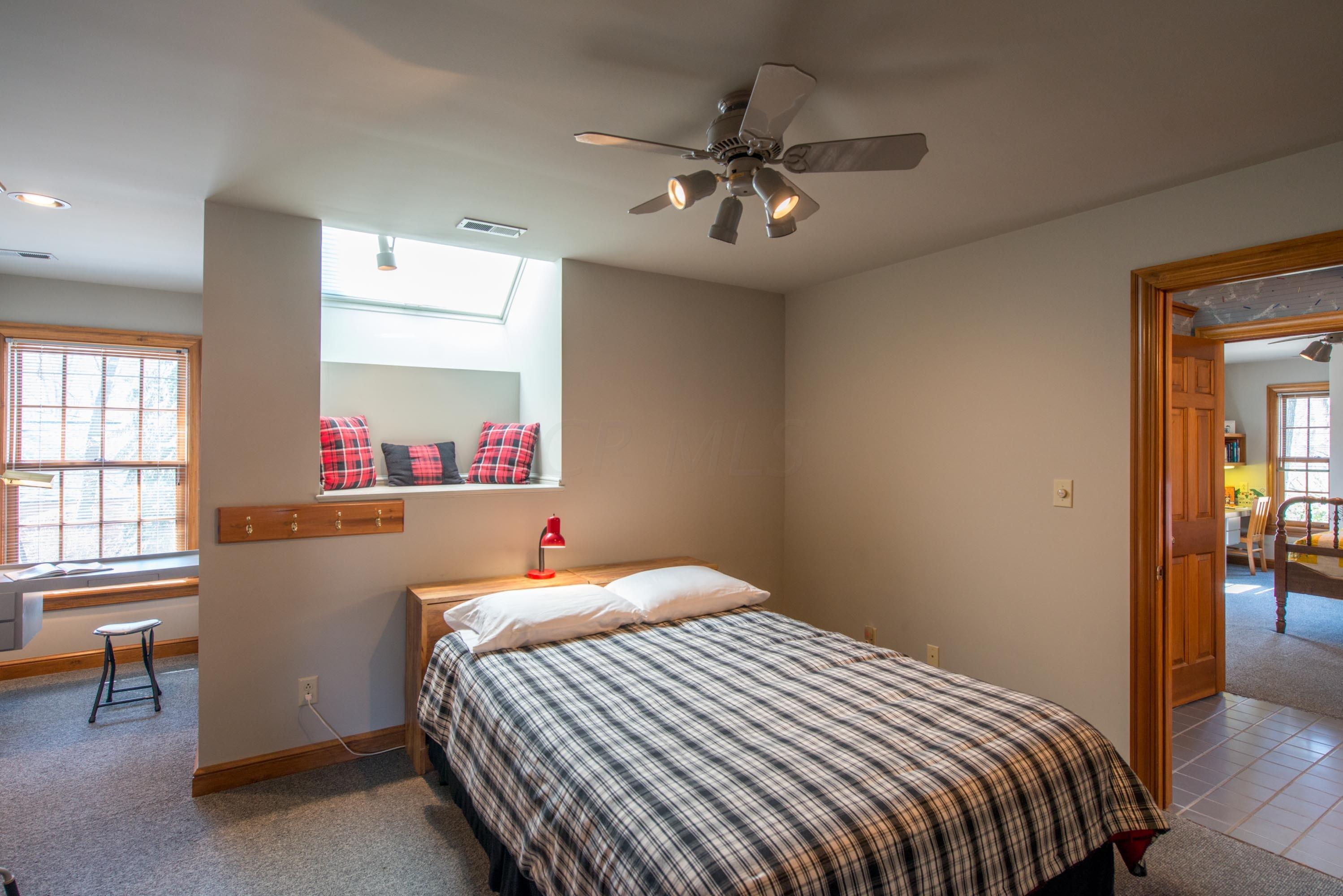2101 Cheltenham Road Columbus, OH 43220 - Photo 21 of 28