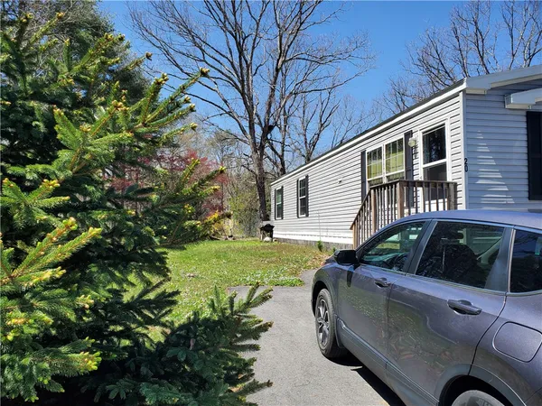 $81,000 | 20 Ln 7, Coventry, RI 02816