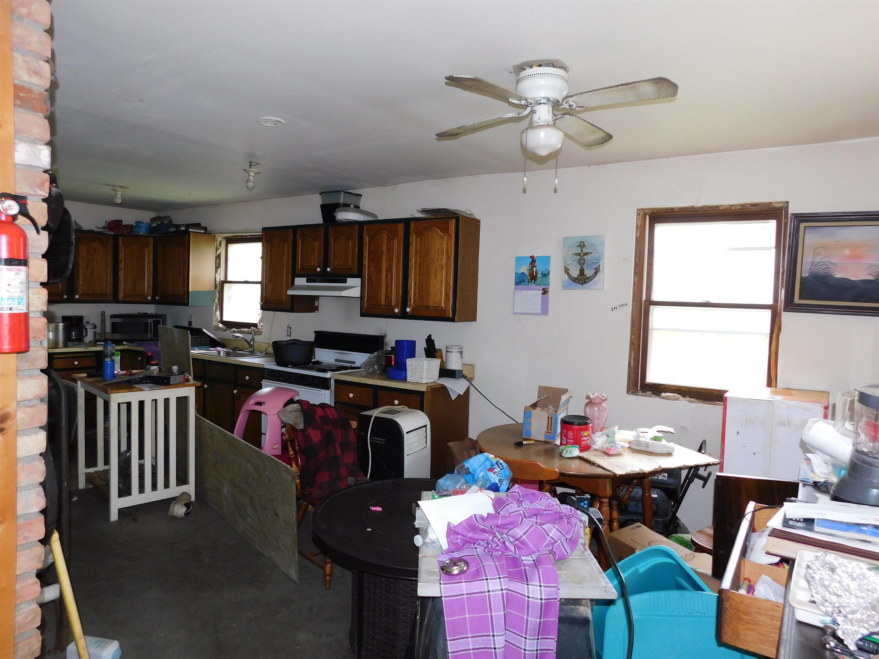 286 Schmidt Road Andover, VT 05143 - Photo 5 of 12