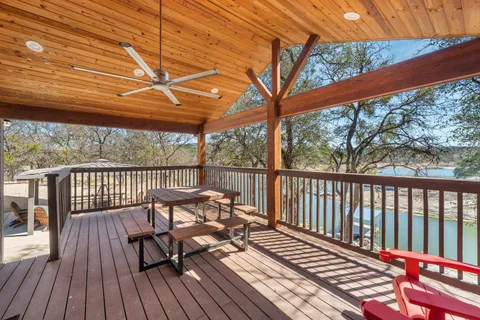 $1,325,000 | 2903 Oak Ridge Drive, Spicewood, TX 78669