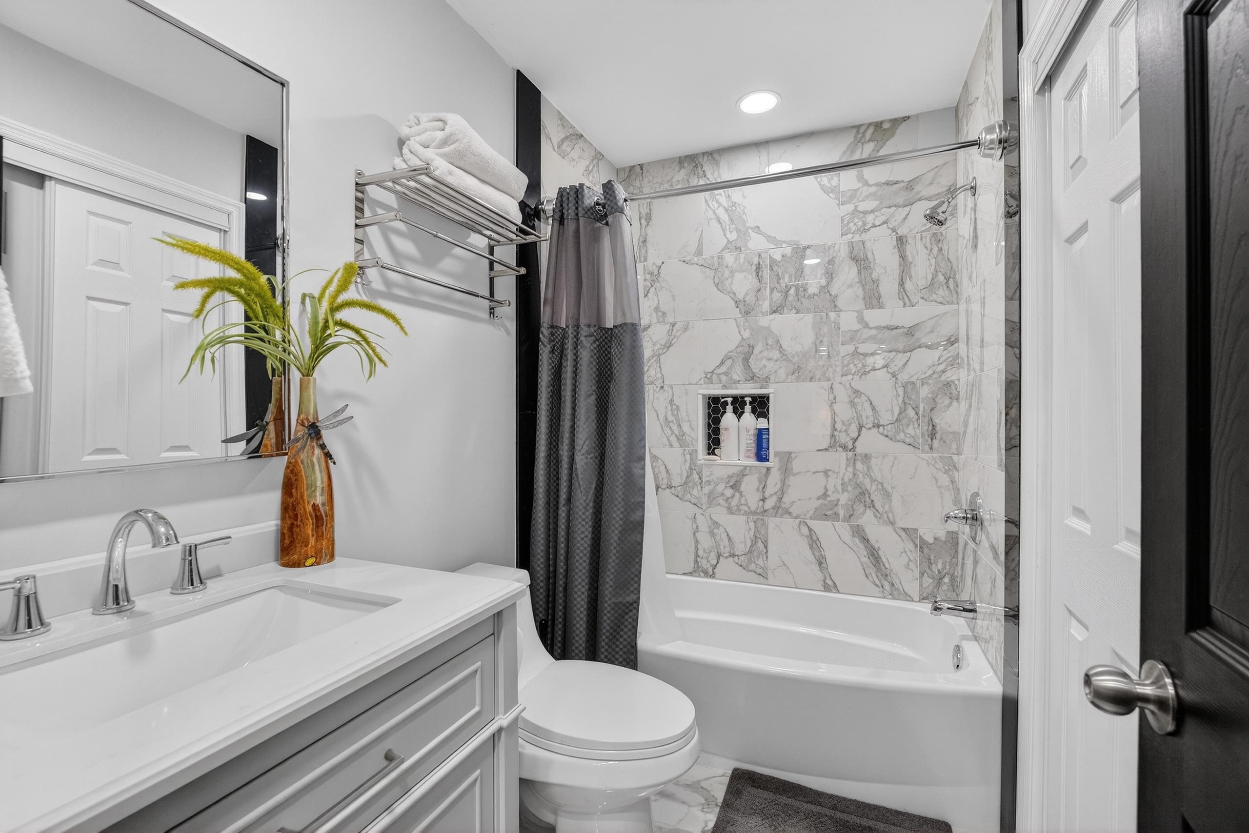 4999 Highway 17 Business, Unit 103 Murrells Inlet, SC 29576 - Photo 22 of 40