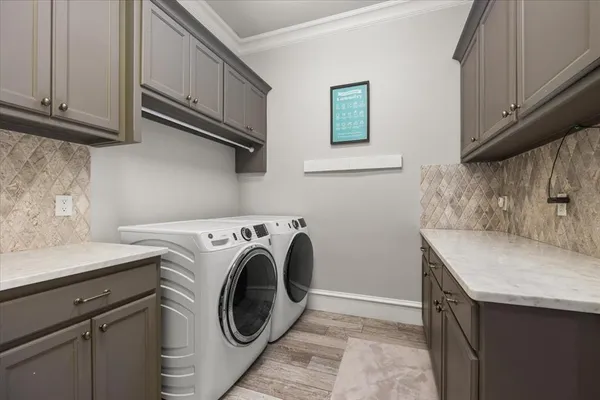 $1,300,000 | 8500 Tierra Court, Benbrook, TX 76126