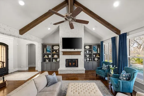 $1,300,000 | 8500 Tierra Court, Benbrook, TX 76126