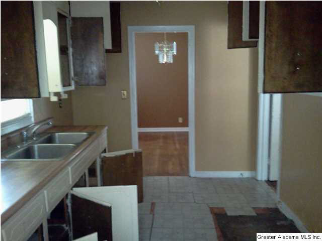 305 Olon Street Birmingham, AL 35228 - Photo 10 of 17