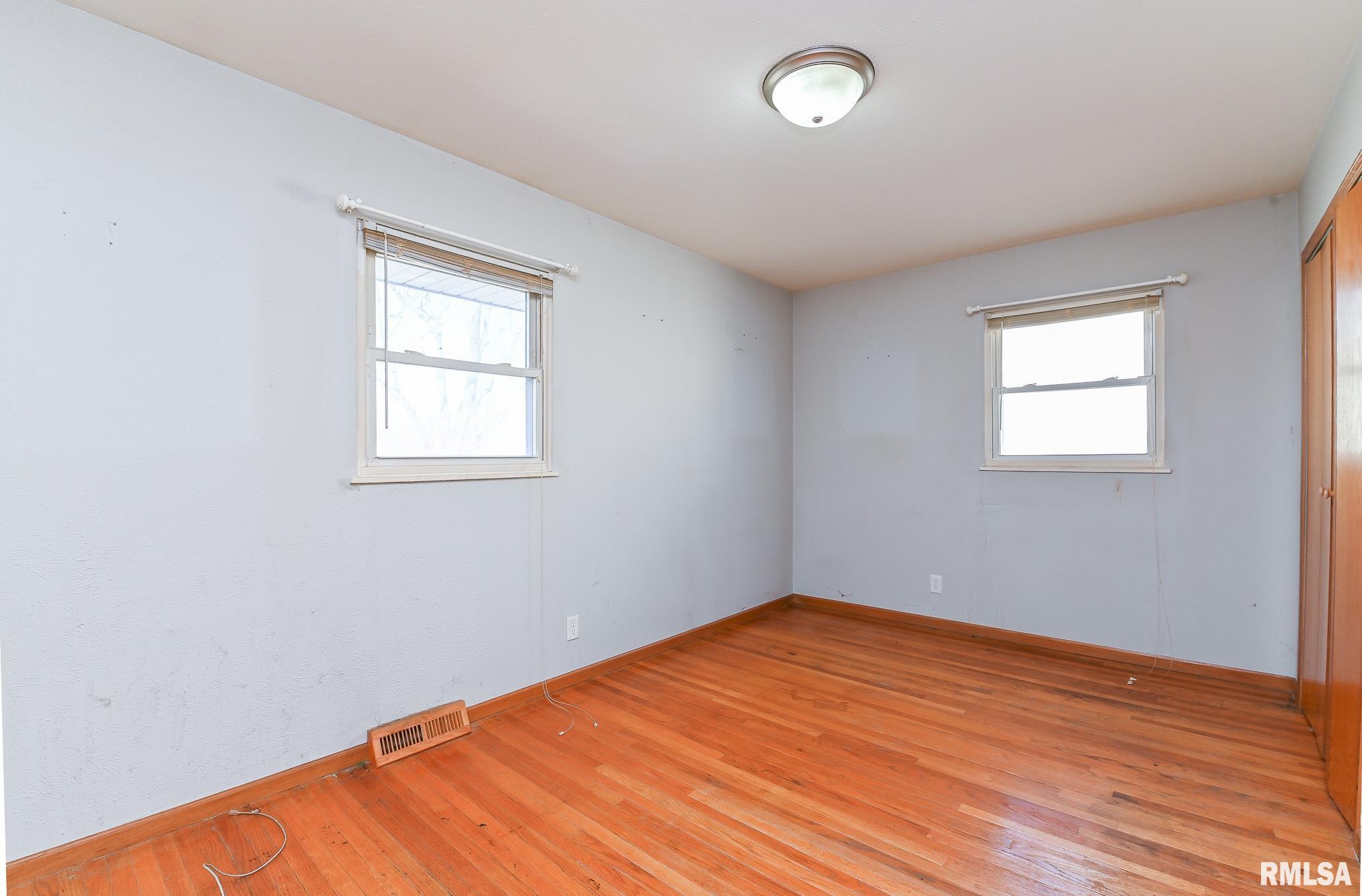 2256 Washington Road Washington, IL 61571 - Photo 16 of 28