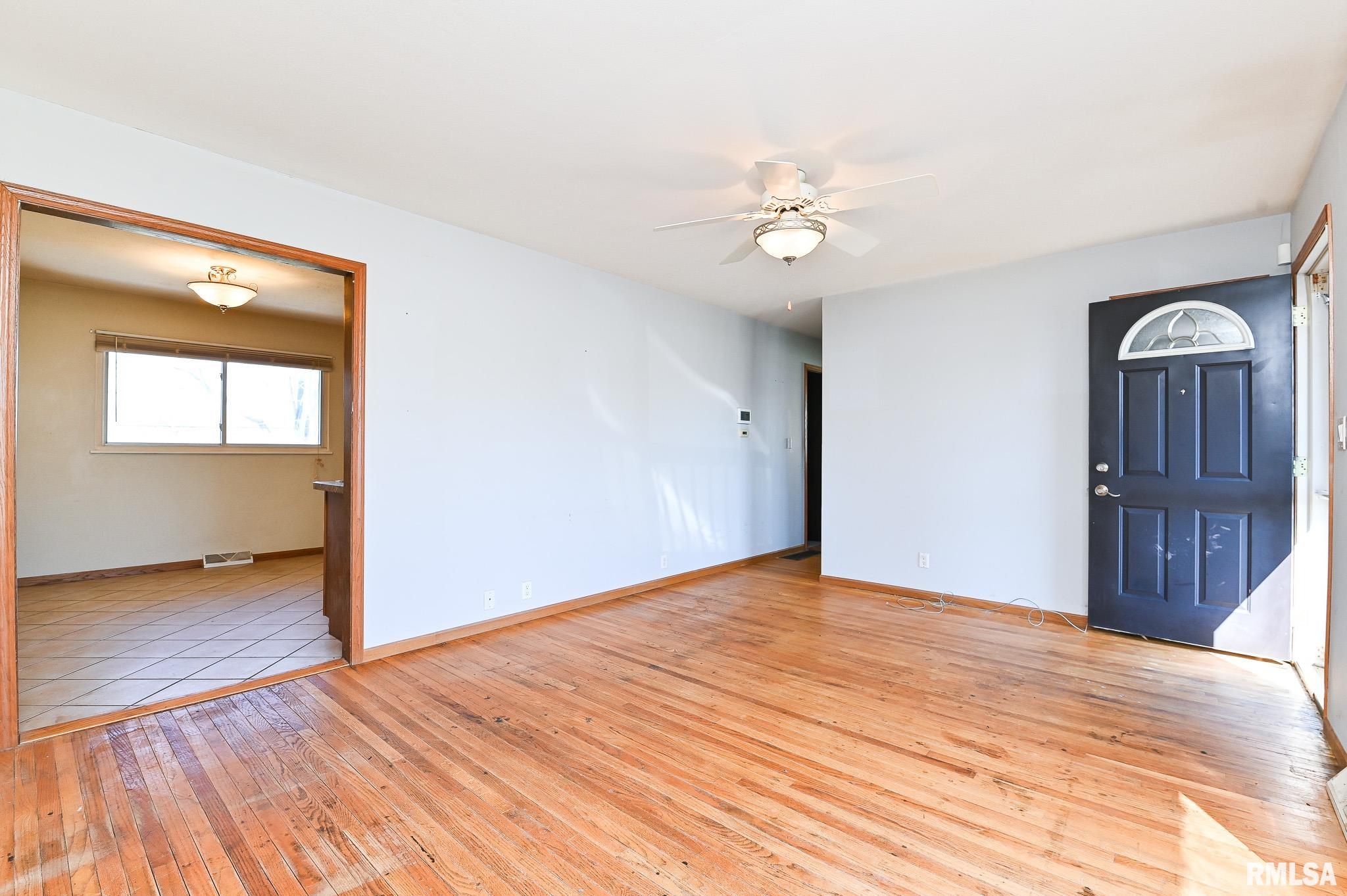 2256 Washington Road Washington, IL 61571 - Photo 7 of 28