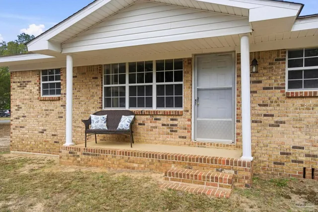 $181,000 | 5402 Douglas Street, Milton, FL 32570