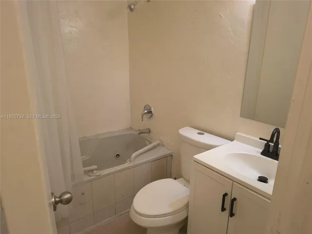 $2,500 | 1030 Northwest 106th Street, Unit 1, Miami, FL 33150