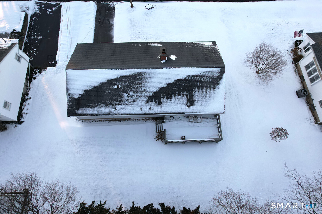 58 Berkeley Place Newington, CT 06111 - Photo 6 of 29