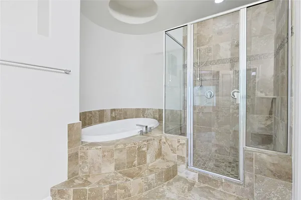 $2,350 | 5166 Oasis Park Lane, Houston, TX 77021