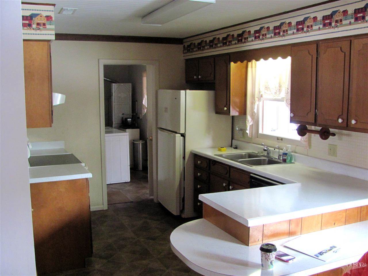 1321 Stogdill Road Bluffton, IN 46714 - Photo 4 of 7 Gallery Image 4