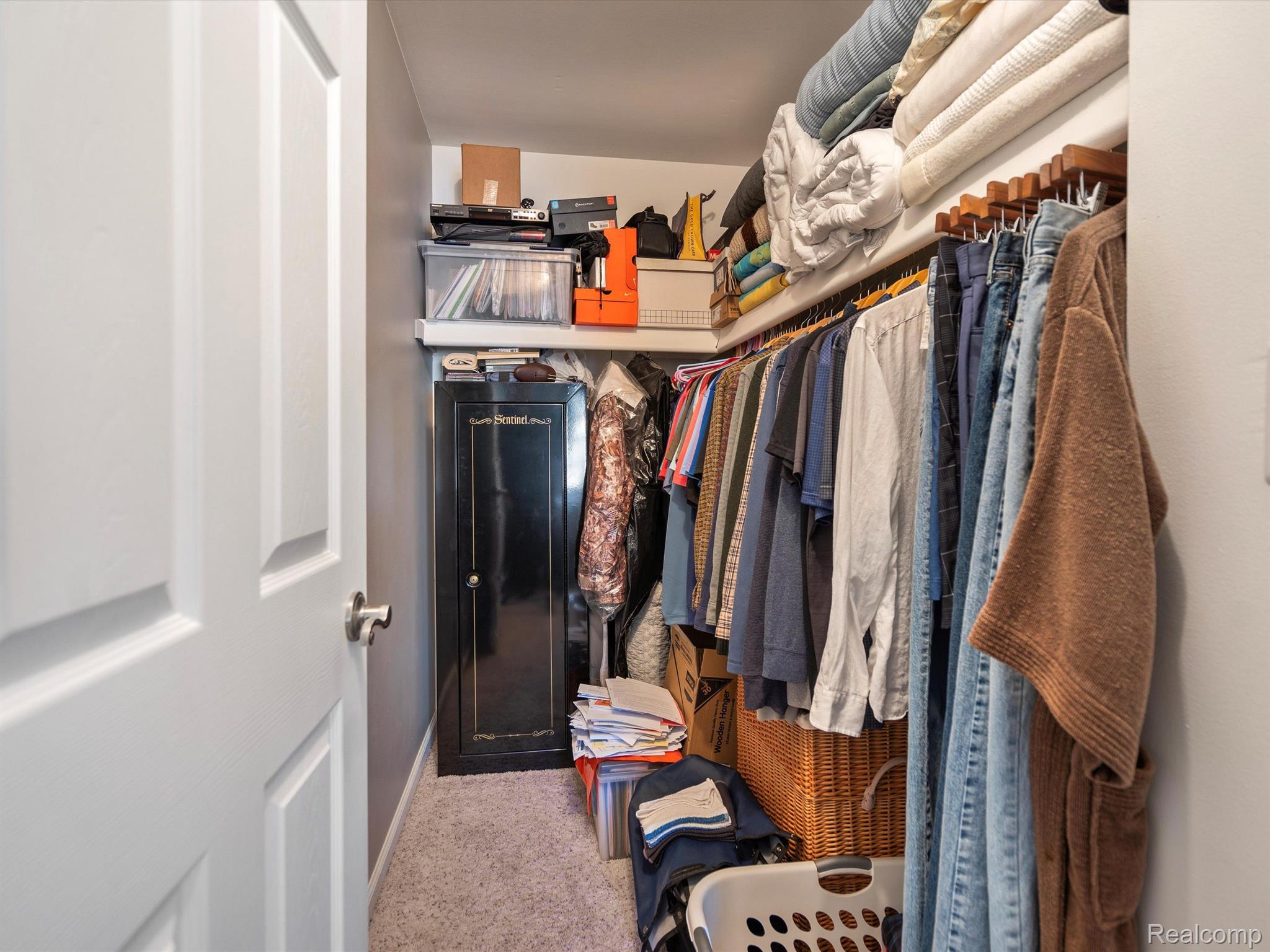24569 Woodbridge Road Warren, MI 48091 - Photo 13 of 19 Gallery Image 13