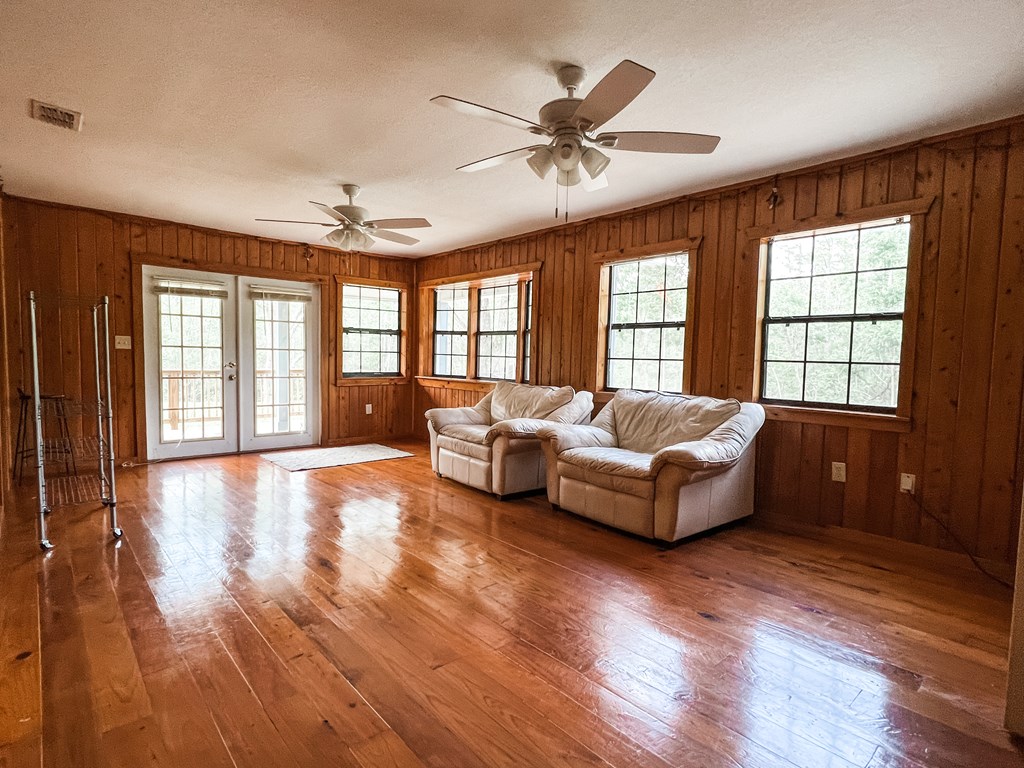 2910 Richards Street Wewahitchka, FL 32449 - Photo 12 of 44