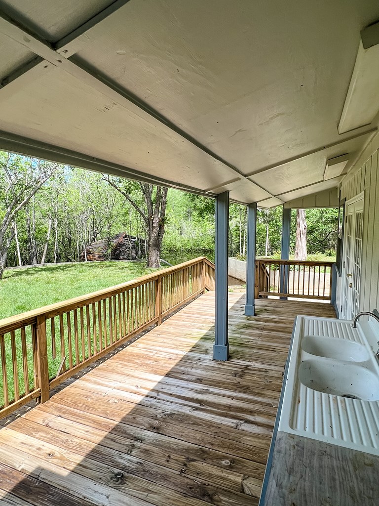 2910 Richards Street Wewahitchka, FL 32449 - Photo 30 of 44