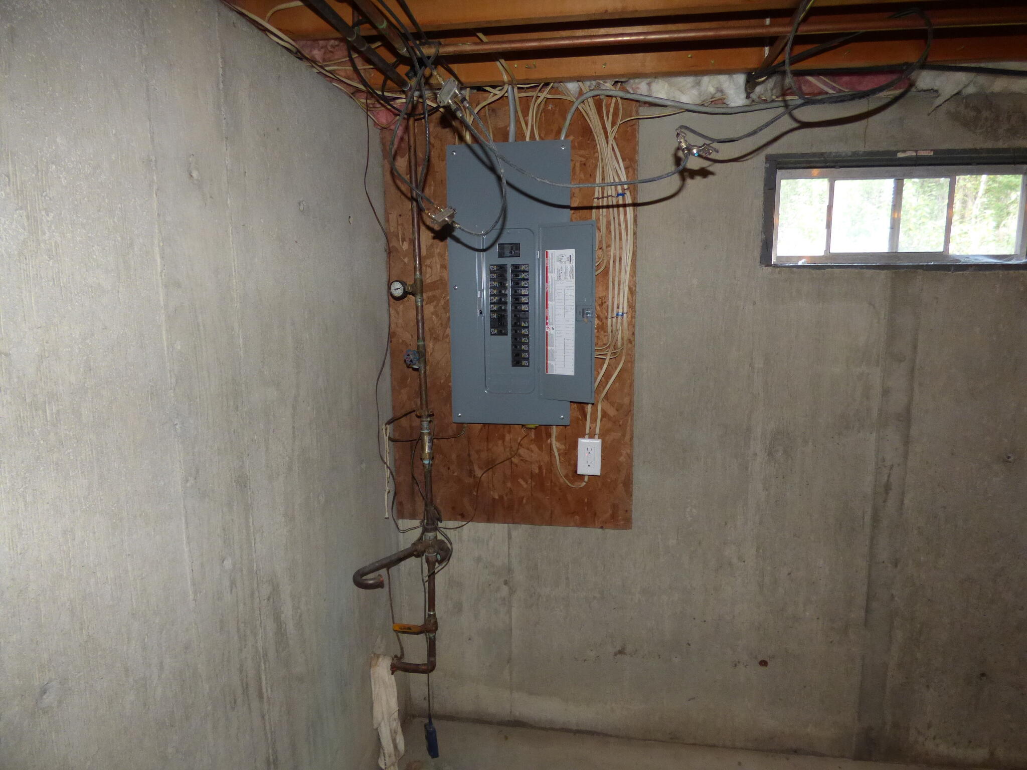 761 Main Road Eddington, ME 04428 - Photo 30 of 32 electrical