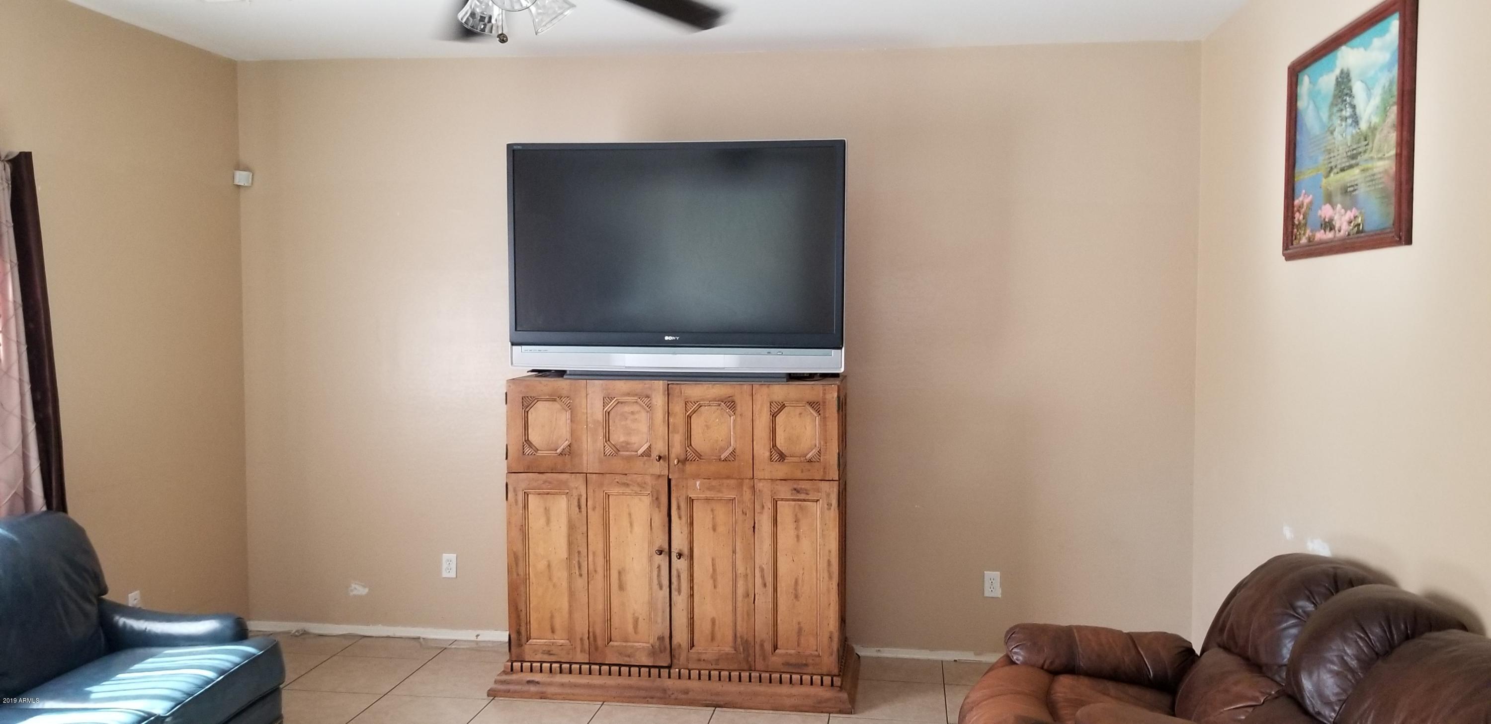 10041 West Chipman Road Tolleson, AZ 85353 - Photo 26 of 37 20181106_112827
