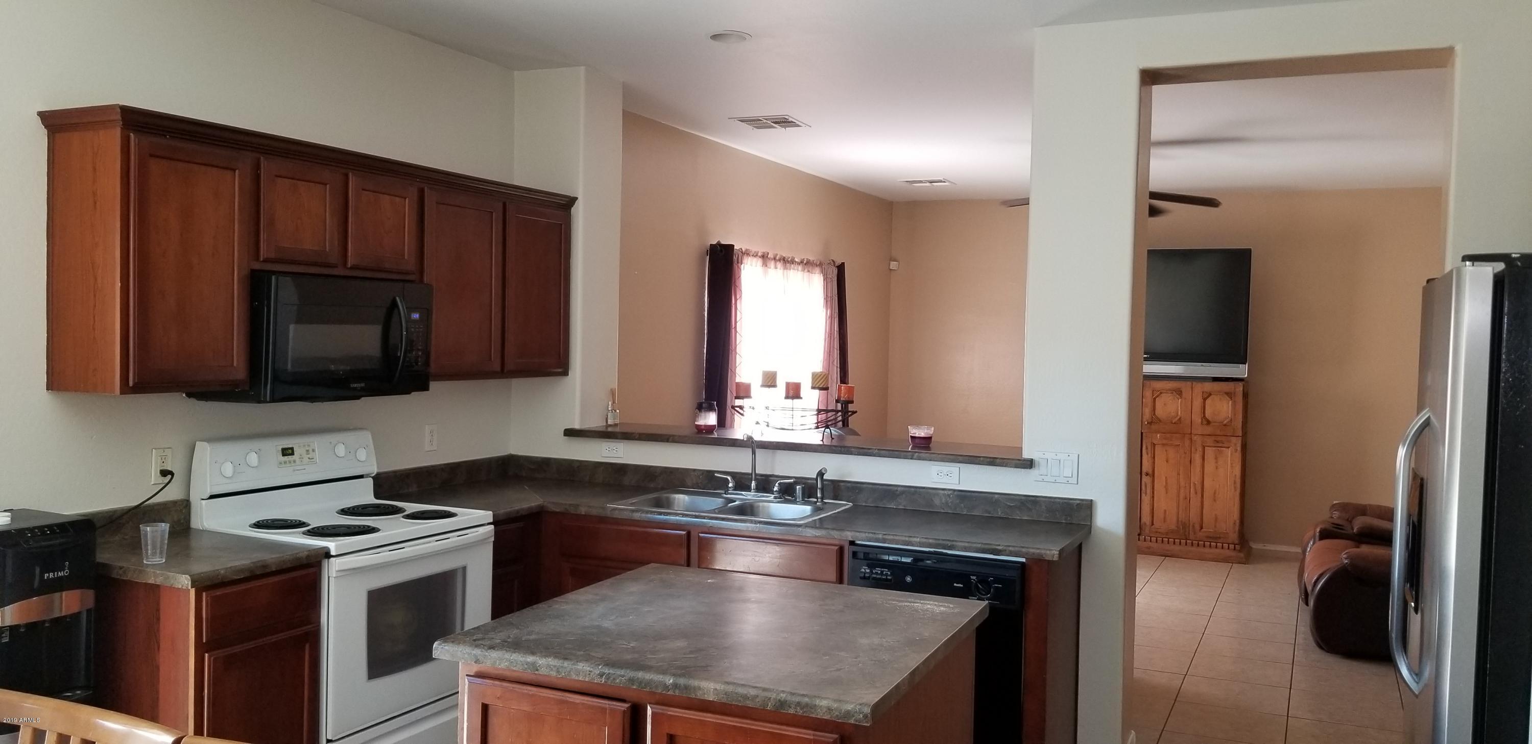 10041 West Chipman Road Tolleson, AZ 85353 - Photo 4 of 37 20181106_112815
