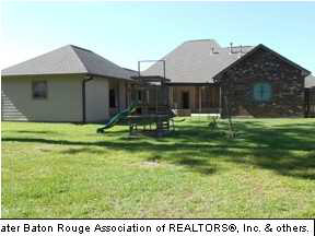 17543 Purple Martin Court Baton Rouge, LA 70816 - Photo 9 of 9 Gallery Image 9