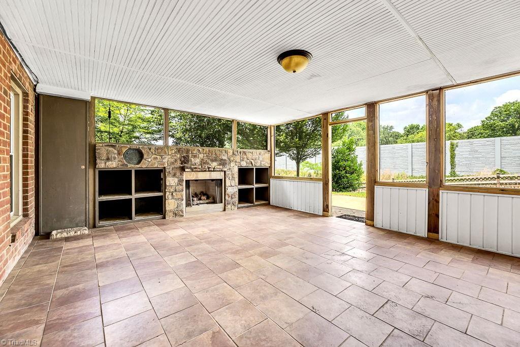 3514 Charing Cross Road Greensboro, NC 27455 - Photo 38 of 47 Gallery Image 38