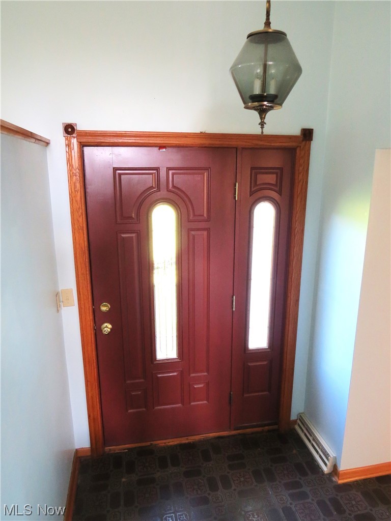 10130 Lee Road Minerva, OH 44657 - Photo 5 of 35 Foyer Entry Door
