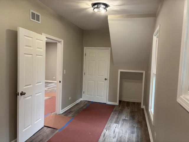 456 Franklin Boulevard Elgin, IL 60120 - Photo 15 of 32 wooden floor in a gallery