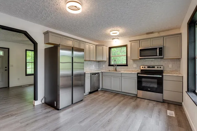 $290,000 | 430 Osceola Drive, Whitwell, TN 37397