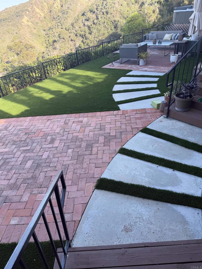 7311 Rue Michael La Jolla, CA 92037 - Photo 26 of 29 Gallery Image 26