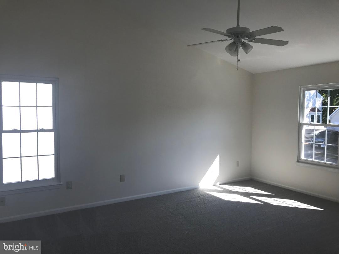 1008 Mariner Road Joppa, MD 21085 - Photo 12 of 26 Large Master with cathedral ceiling, great light