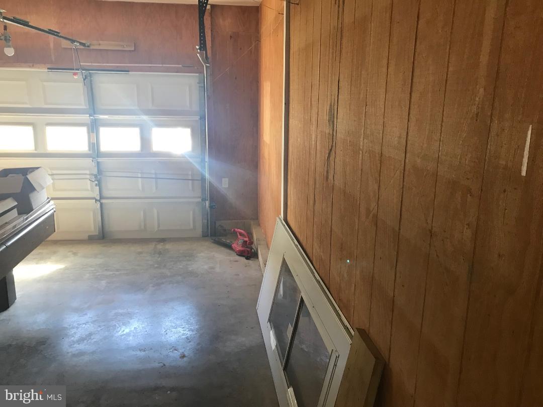 1008 Mariner Road Joppa, MD 21085 - Photo 21 of 26 1 car attached garage