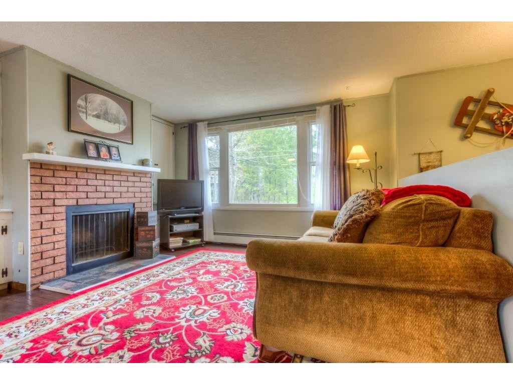19 Redington Road Concord, NH 03301 - Photo 8 of 23 Gallery Image 8
