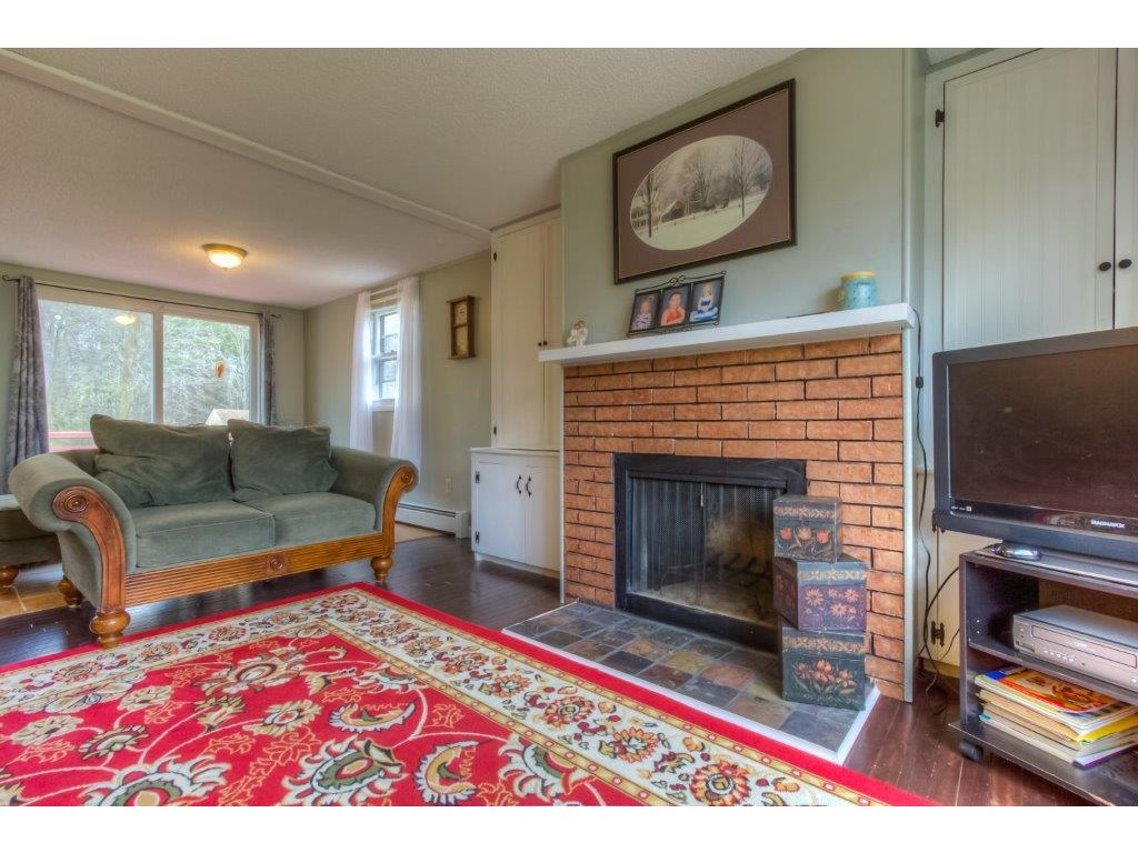 19 Redington Road Concord, NH 03301 - Photo 10 of 23 Gallery Image 10