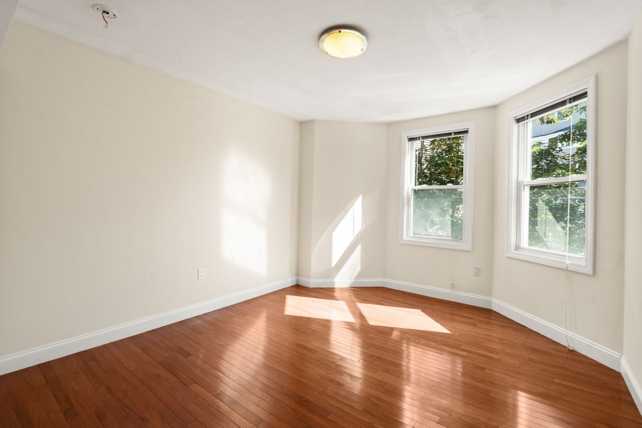93-95 Kilsyth Road, Unit 1 Boston, MA 02135 - Photo 7 of 11 Gallery Image 7