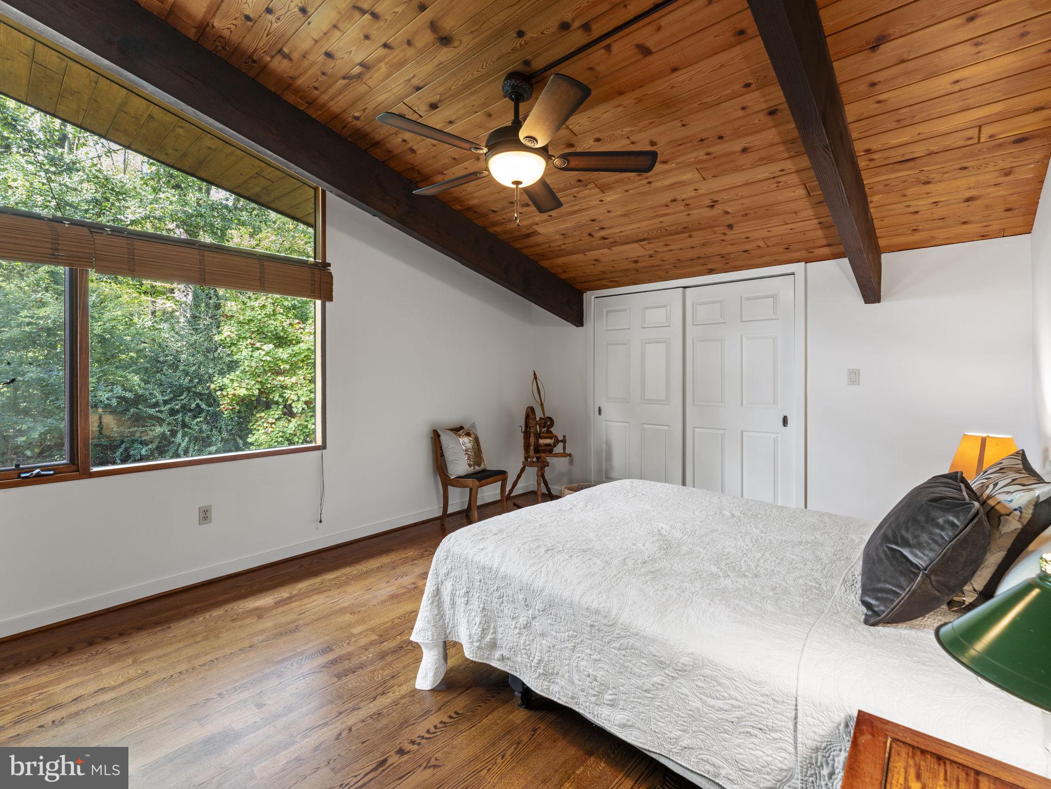 10815 Swains Lock Road Potomac, MD 20854 - Photo 47 of 94 Bedroom
