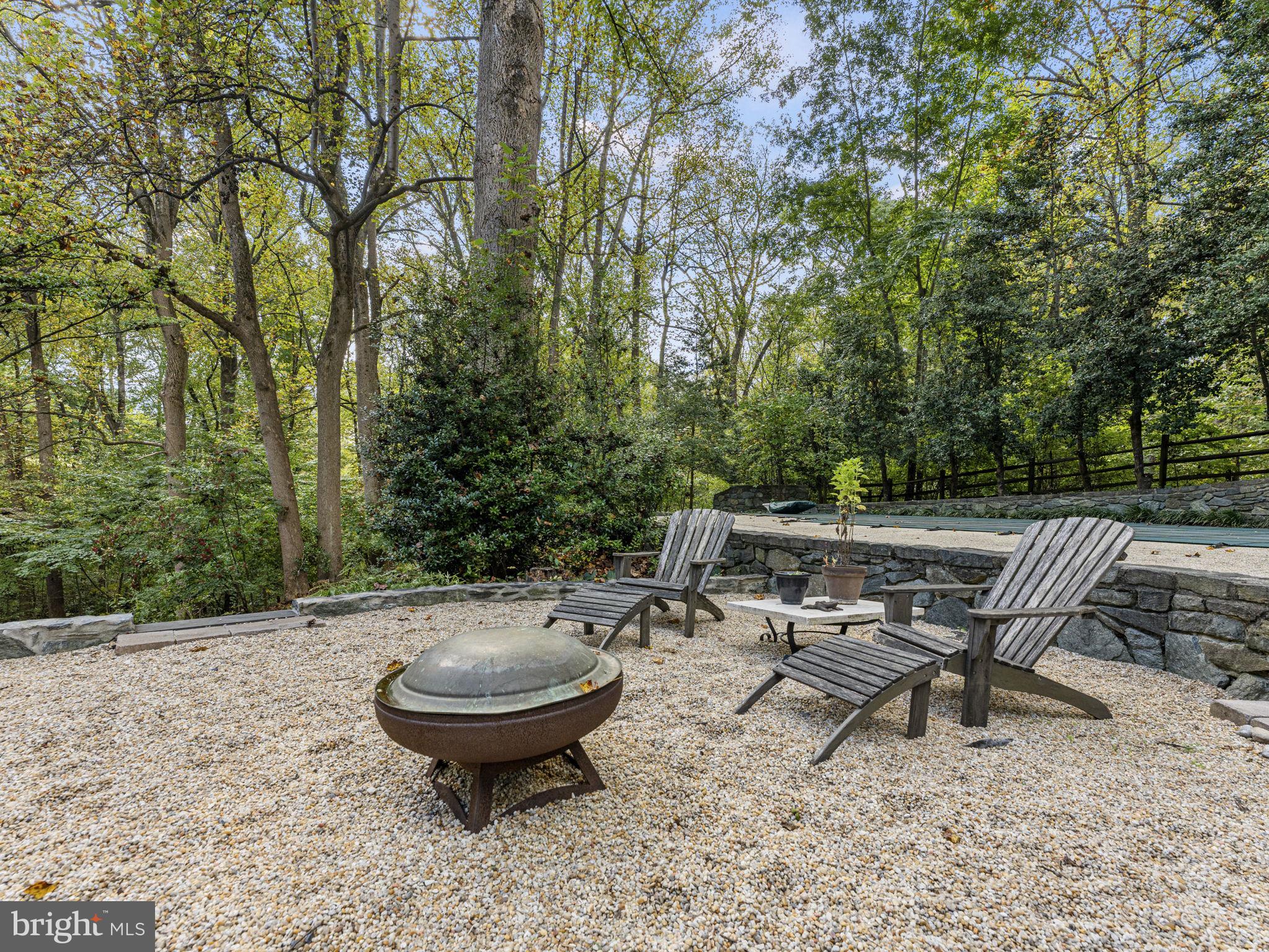 10815 Swains Lock Road Potomac, MD 20854 - Photo 61 of 94 Patio