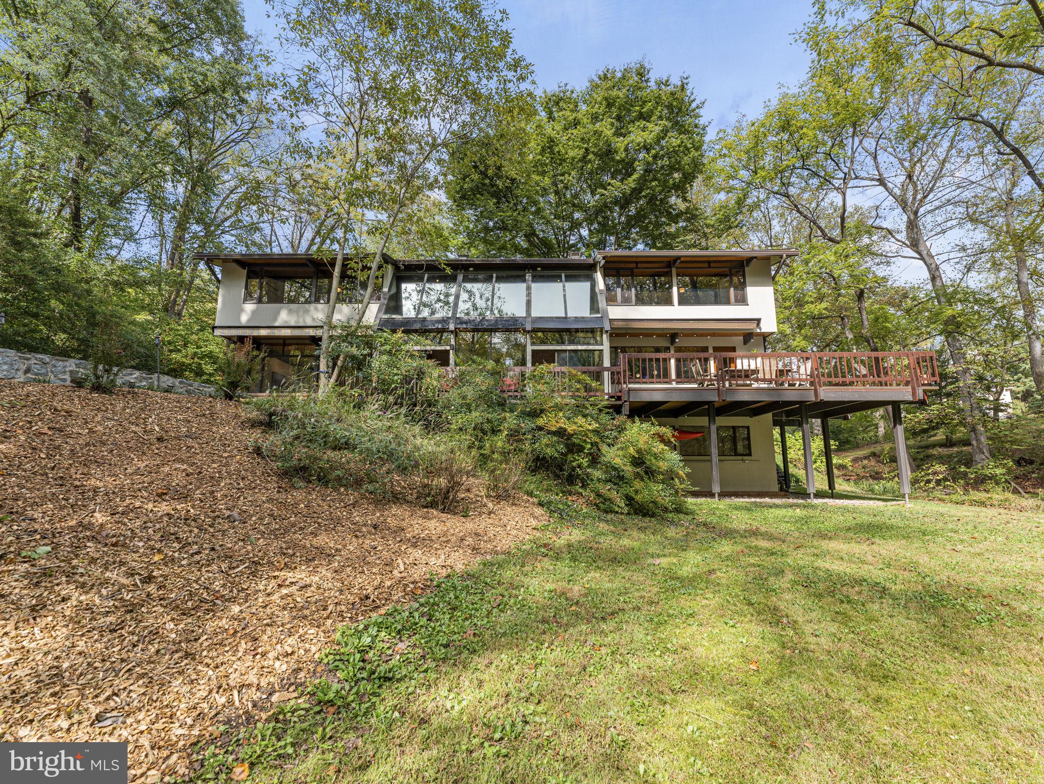 10815 Swains Lock Road Potomac, MD 20854 - Photo 76 of 94 Backyard
