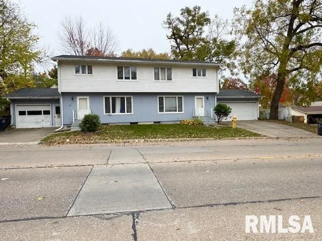 $199,900 | 2948 14th Avenue, Rock Island, IL 61201