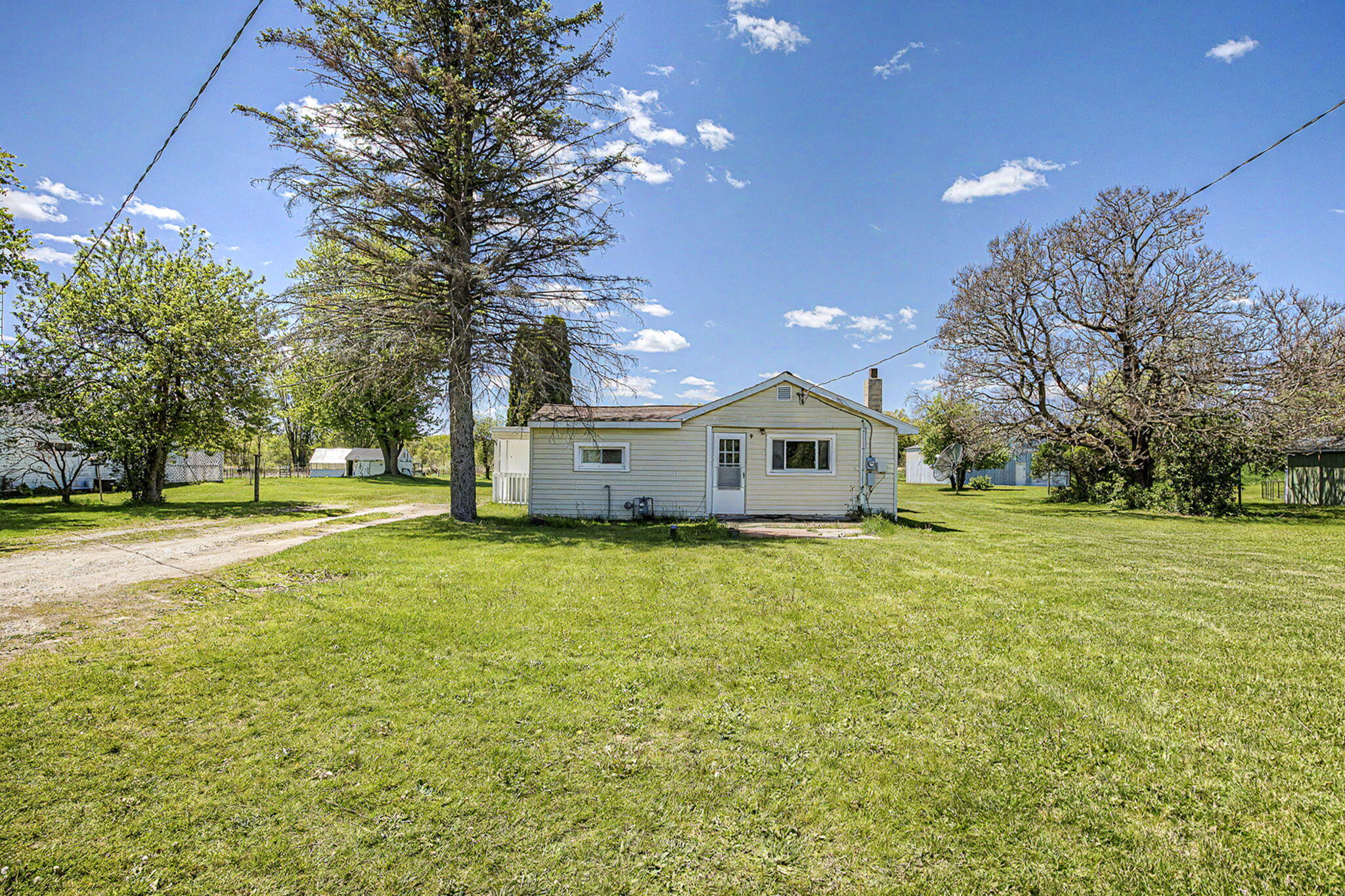 11641 17 Mile Road Marshall, MI 49068 - Photo 19 of 21 3-web-or-mls-CQ1A1054