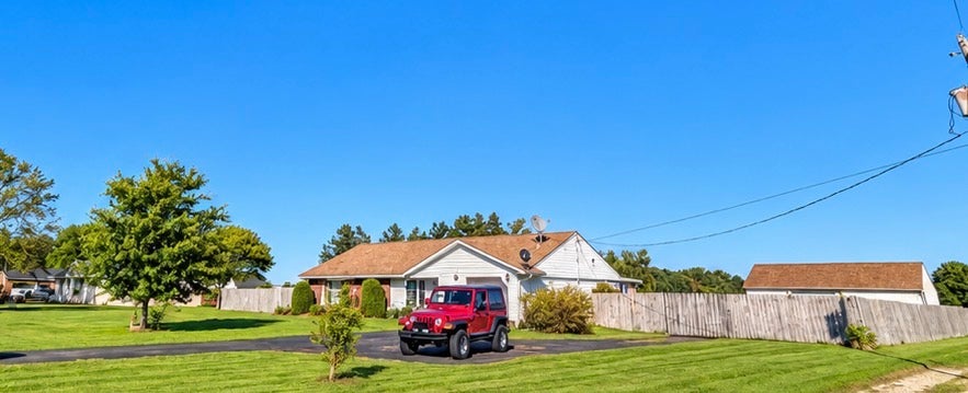 5348 Penny Pike Springfield, OH 45502 - Photo 3 of 26 Gallery Image 3