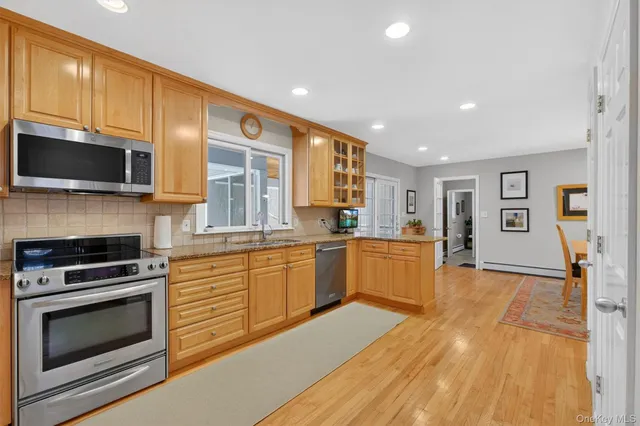 $900,000 | 2213 Van Cortlandt Circle, Yorktown Heights, NY 10598