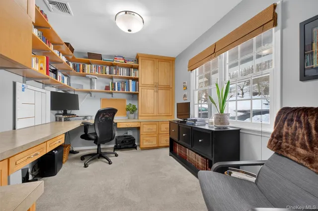 $900,000 | 2213 Van Cortlandt Circle, Yorktown Heights, NY 10598