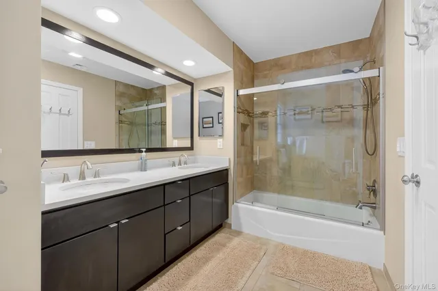 $900,000 | 2213 Van Cortlandt Circle, Yorktown Heights, NY 10598