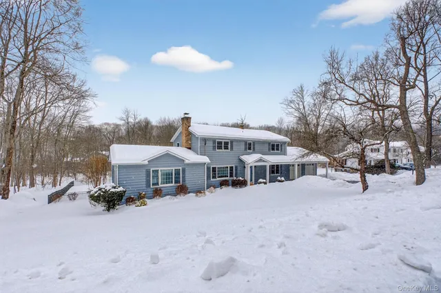 $900,000 | 2213 Van Cortlandt Circle, Yorktown Heights, NY 10598